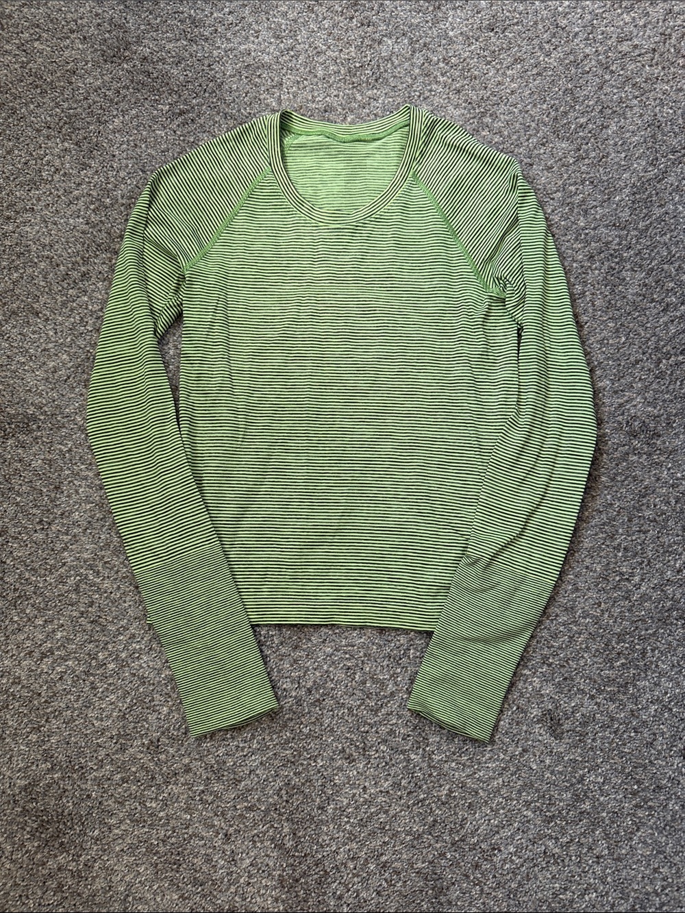 lululemon athletica Green & Black Swiftly Tech Long Sleeve 2.0